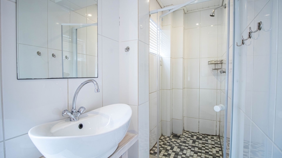 2 Bedroom Property for Sale in Elands Bay Western Cape